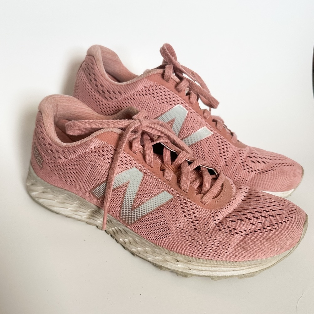 Size 8 - New Balance Fresh Foam Arishi V1 Dusted Peach